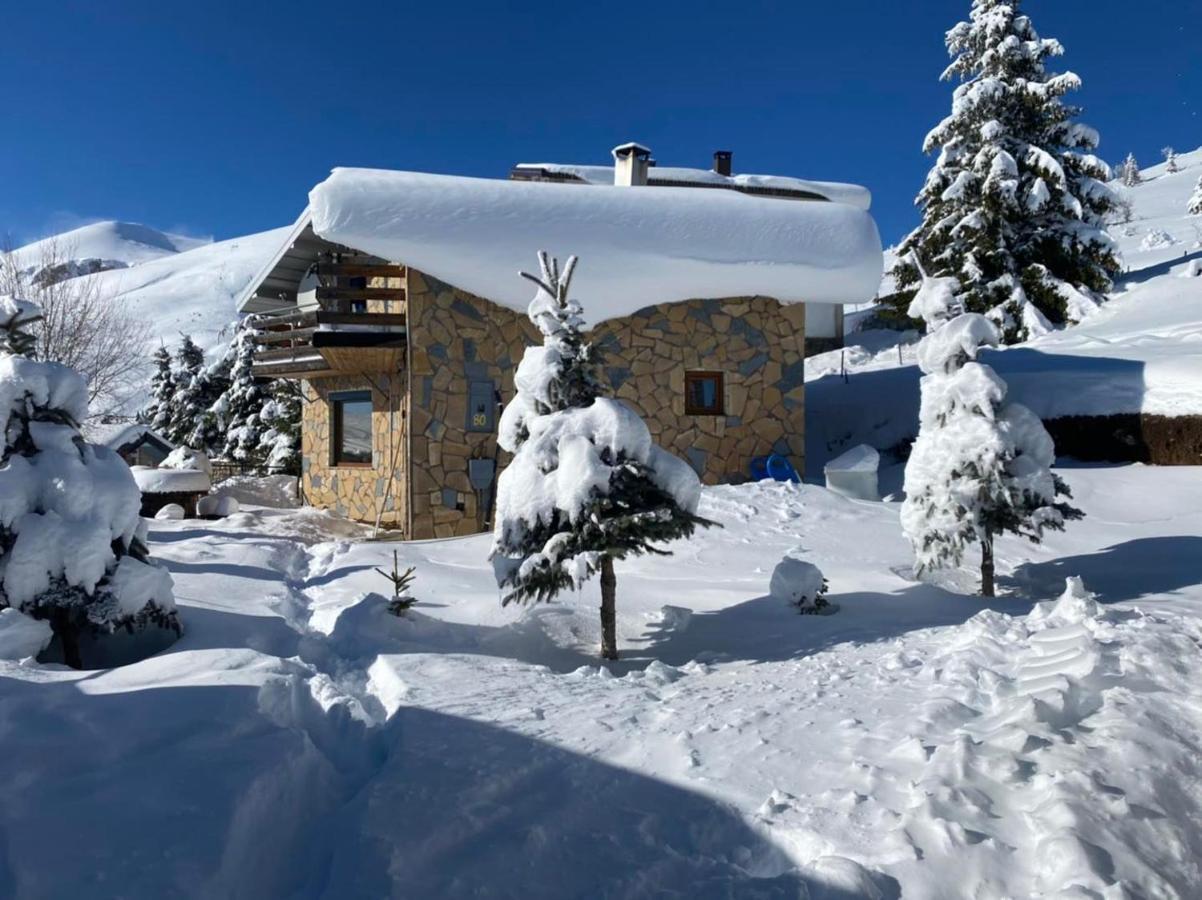 Villa 80 Kodra E Diellit Tetovo Buitenkant foto