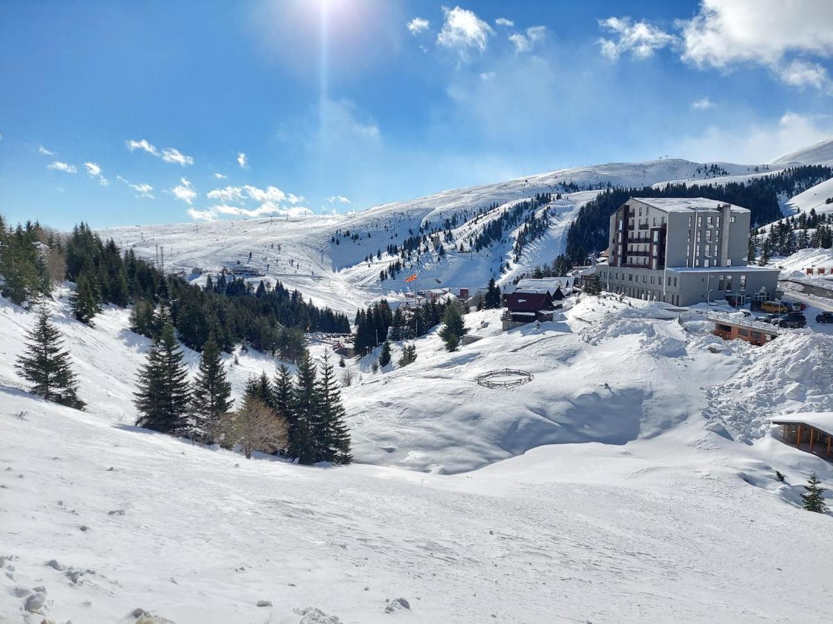 Villa 80 Kodra E Diellit Tetovo Buitenkant foto