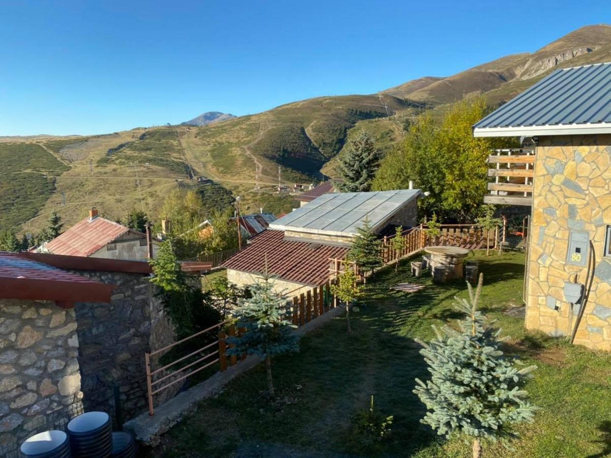 Villa 80 Kodra E Diellit Tetovo Buitenkant foto