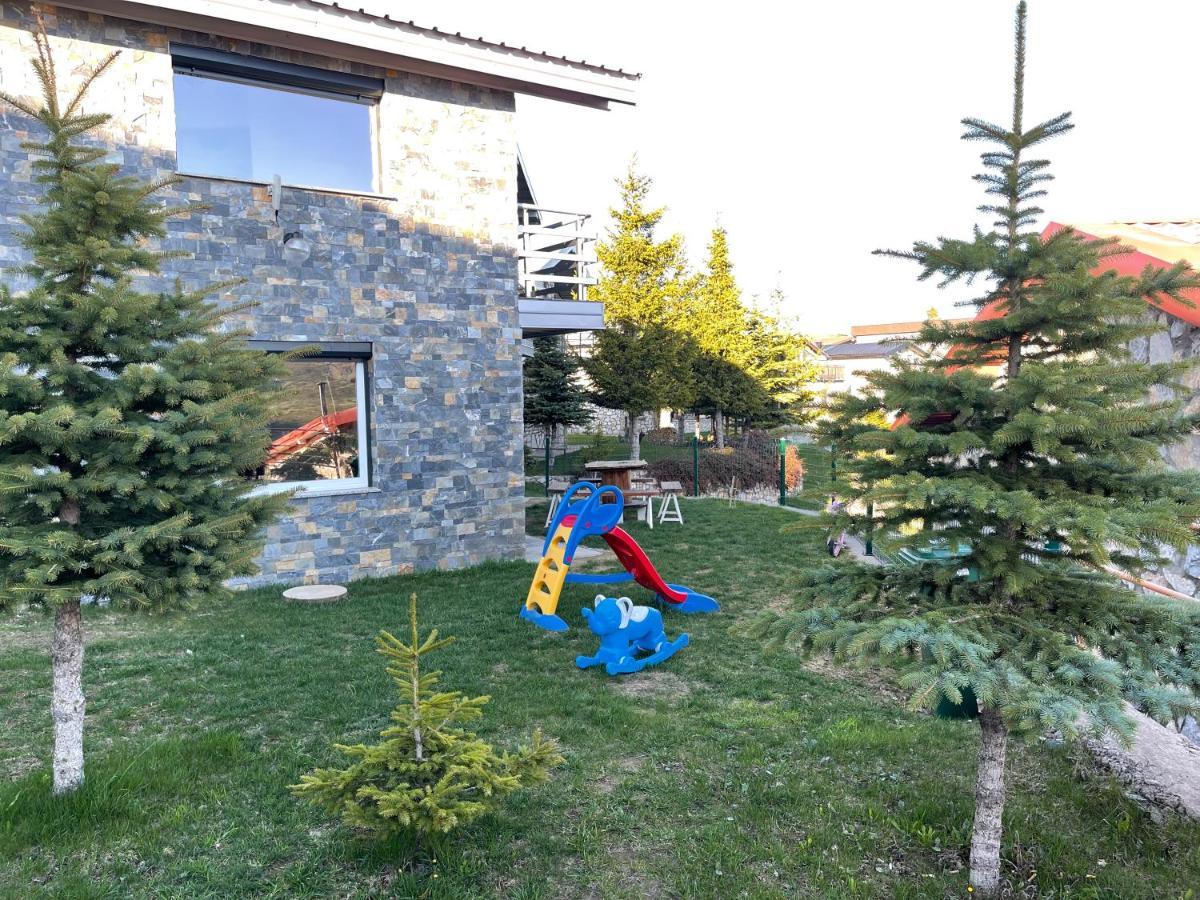 Villa 80 Kodra E Diellit Tetovo Buitenkant foto