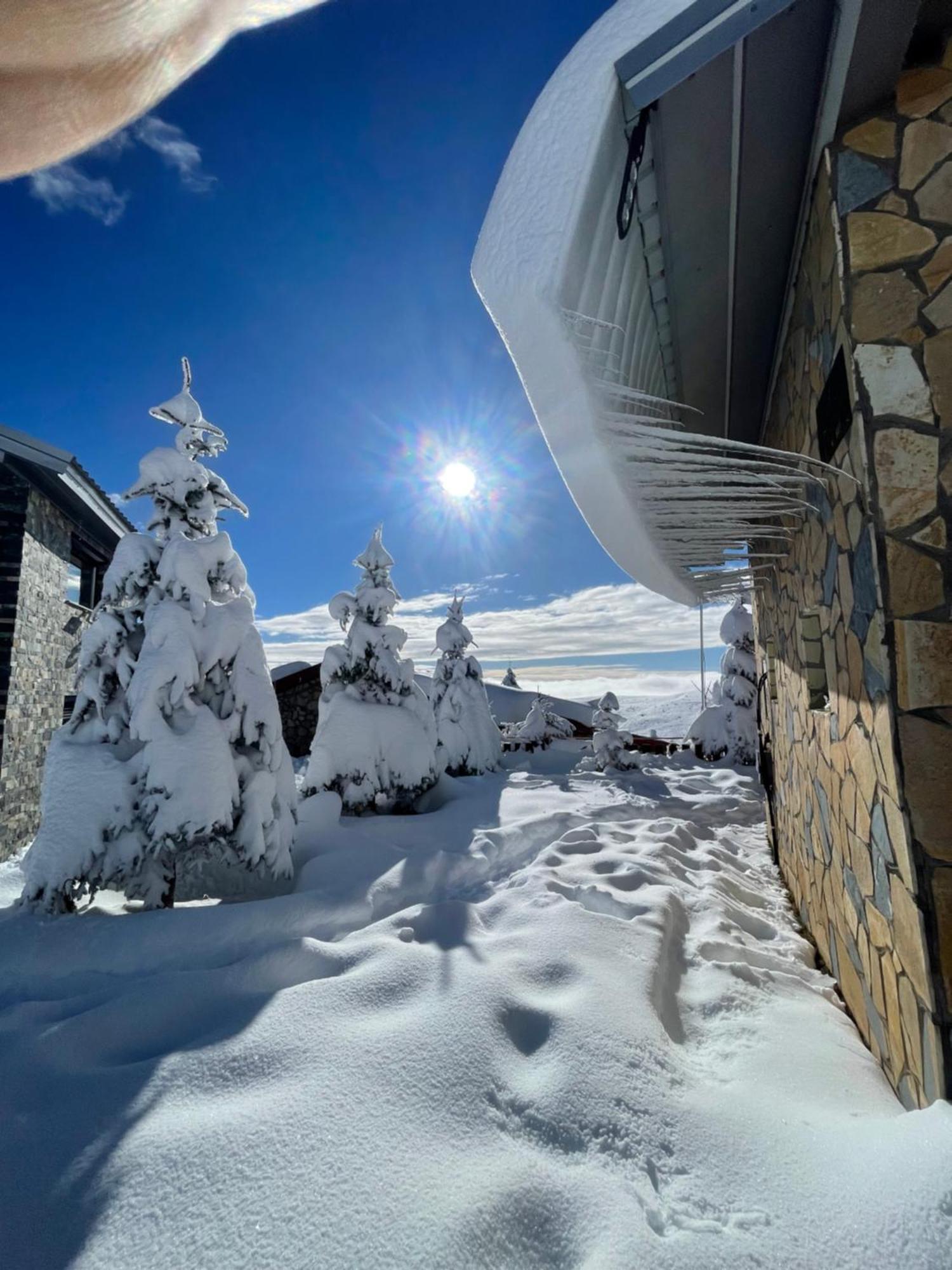 Villa 80 Kodra E Diellit Tetovo Buitenkant foto