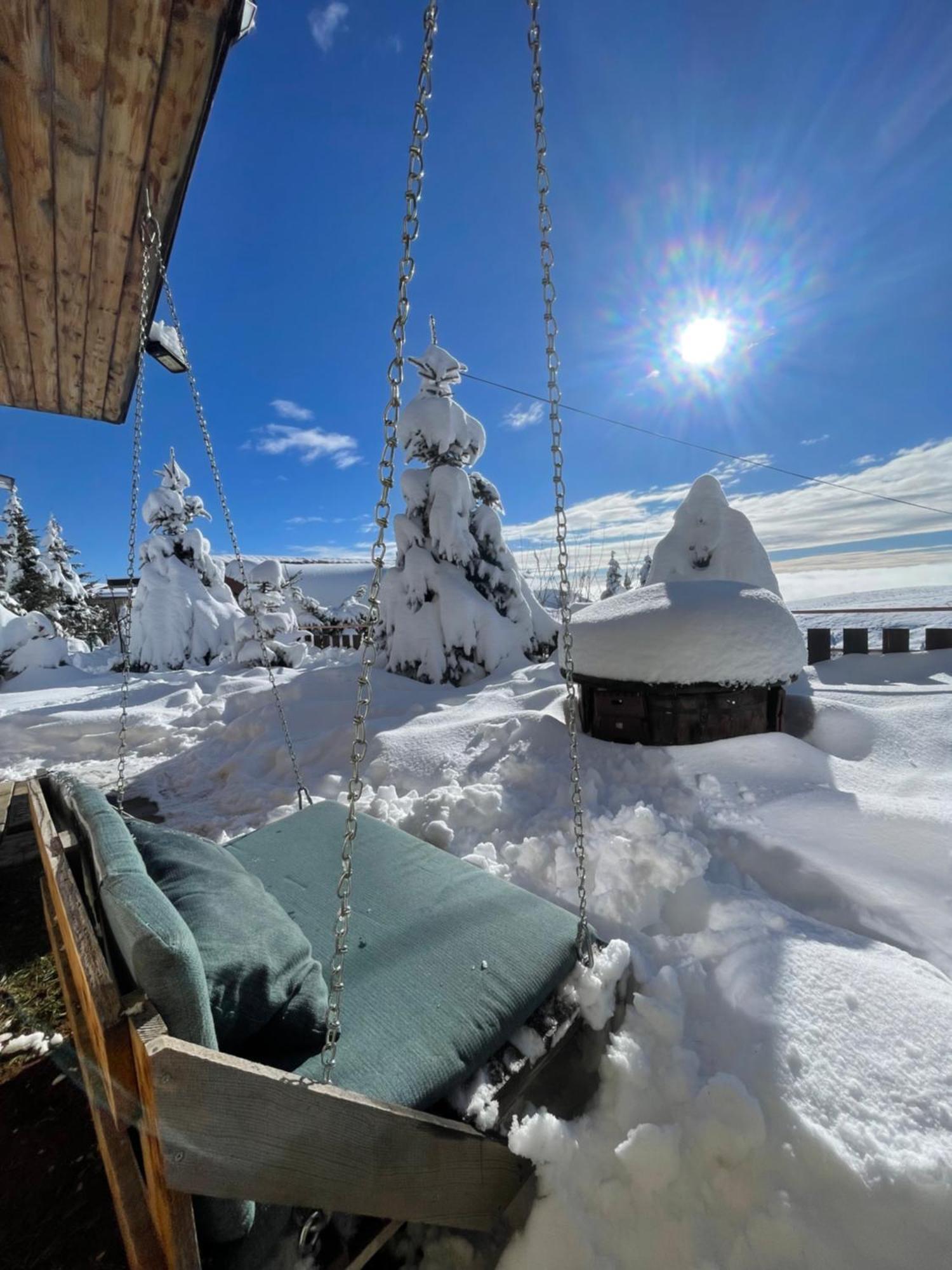 Villa 80 Kodra E Diellit Tetovo Buitenkant foto